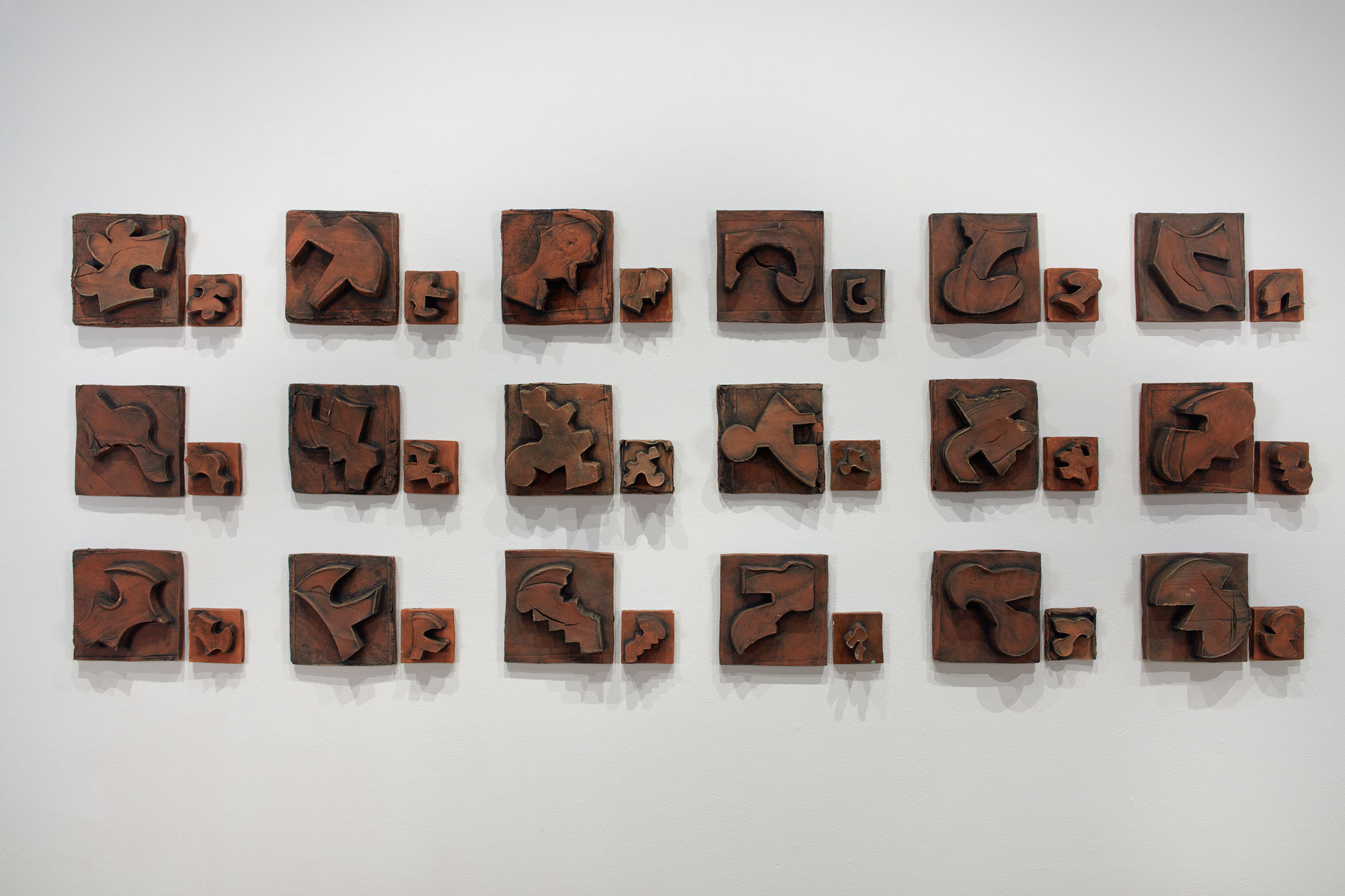 Kodi Thompson, Alphabet, 2018. ceramic and underglaze. 36 x 90 x 4 in. Courtesy of the artist. Installation view of Skyway 20/21 exhibition at USF Contemporary Art Museum. Photo: Will Lytch.